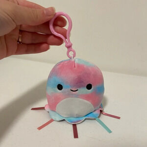 NWOT | Krisa the Jellyfish 3.5 inch‎ squishmallow plush keychain clip